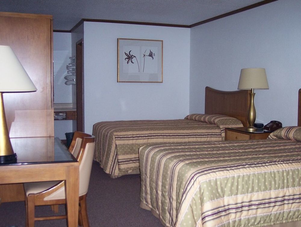 Night Inn Sweet Springs Стая снимка
