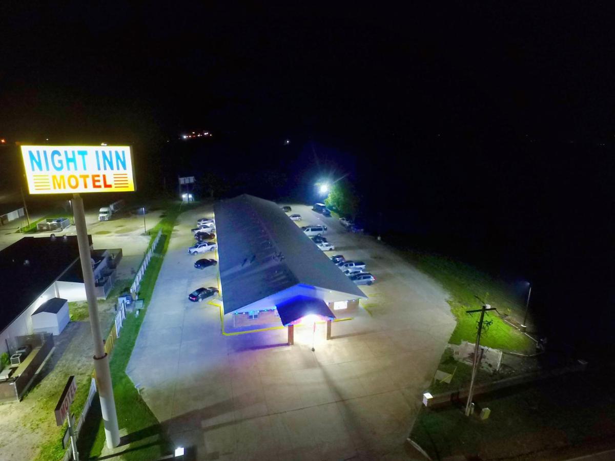 Night Inn Sweet Springs Екстериор снимка
