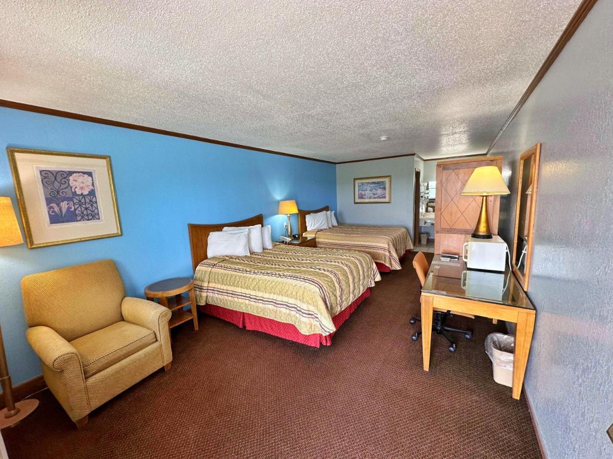 Night Inn Sweet Springs Екстериор снимка
